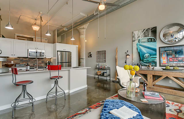 Lofts at Mockingbird Station Gallery 2