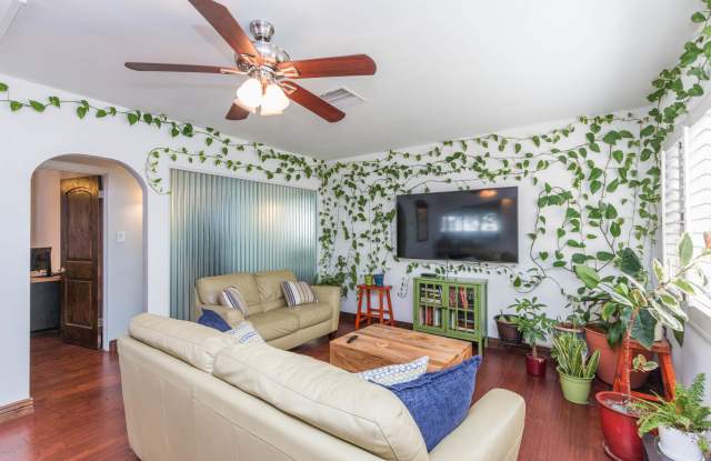 1436 E MONTE VISTA Road Gallery 4