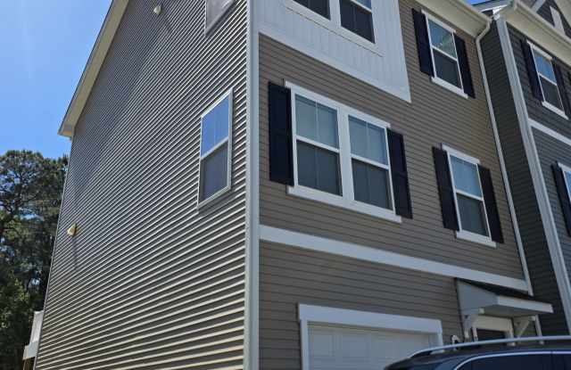 5870 Ginger Drive - 1 Gallery 2