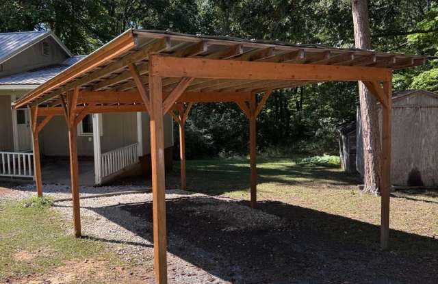 2 BDRM 1 BA HOME AVAILABLE NOW!! Gallery 3