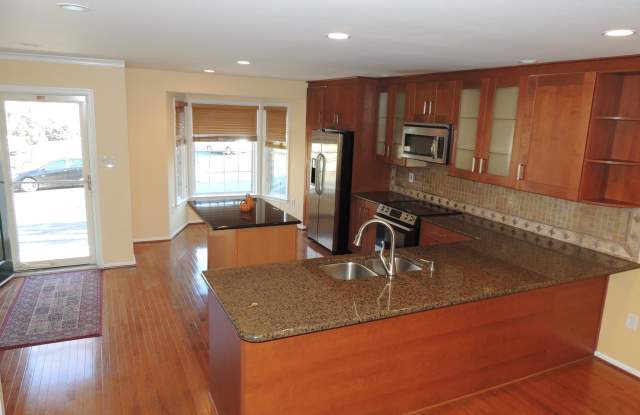 3307 CULLERS COURT Gallery 3