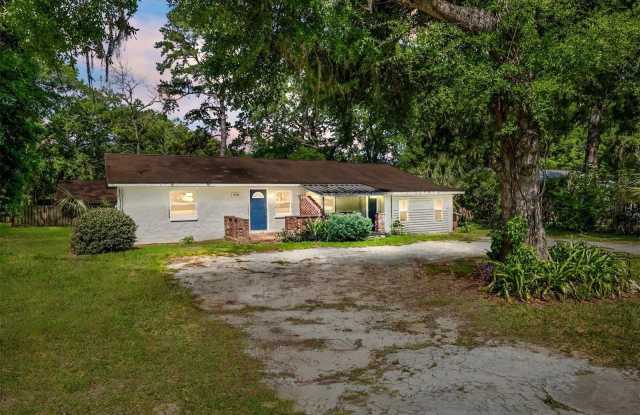 406 NE 28TH AVENUE - 406 Northeast 28th Avenue, Ocala, FL 34470