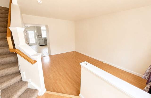 6731 Stone Maple Terrace Gallery 4