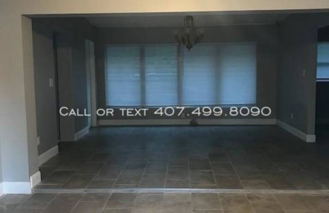 1518 Oranole Road Gallery 2