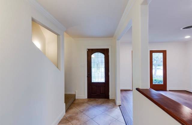 5750 Yarwell Drive Gallery 3