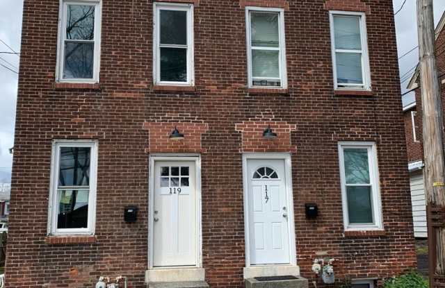 3 BR 1.5 BA single family rental photos photos