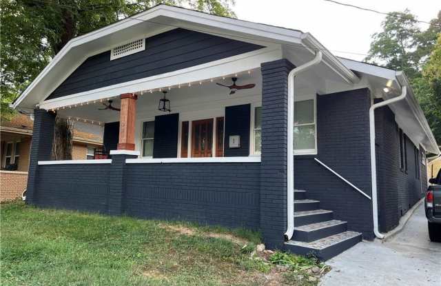 1081 Metropolitan Parkway SW - 1081 Metropolitan Parkway Southwest, Atlanta, GA 30310