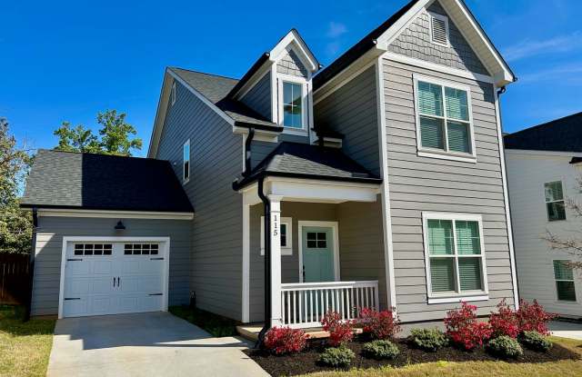 Spacious 4/2.5 Available Now! photos photos