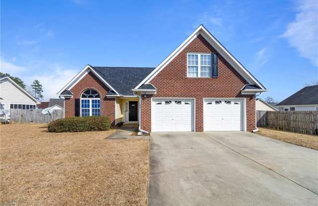 825 Coathill Street photos photos