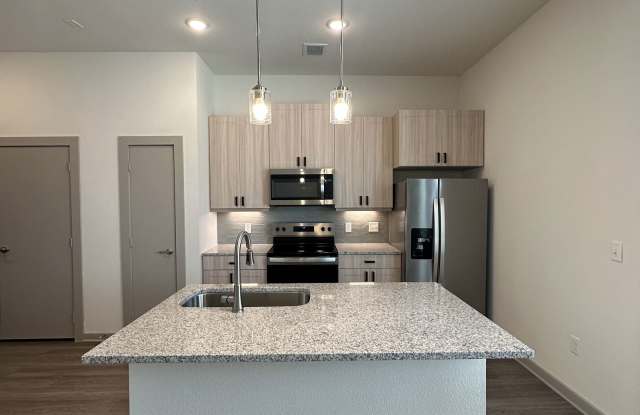 5825 Calmont Avenue - 5825 Calmont Avenue, Fort Worth, TX 76107