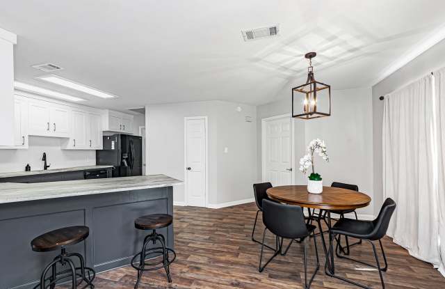 3437 Myrtle Grove Dr Gallery 3