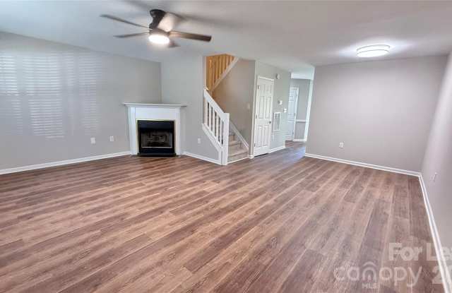 12571 Bluestem Lane Gallery 3