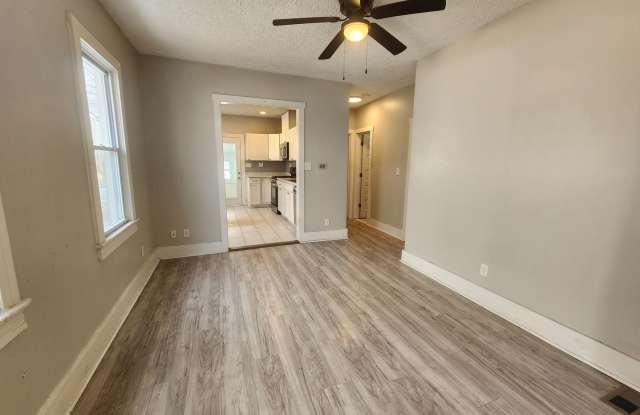 Updated 3 Bed Ranch Gallery 4