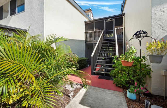 710 WHITE PINE TREE ROAD - 710 White Pine Tree Road, Venice, FL 34285