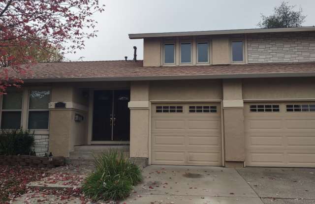 1617 Oakview Dr - Roseville 95661 - 1617 Oakview Drive, Roseville, CA 95661
