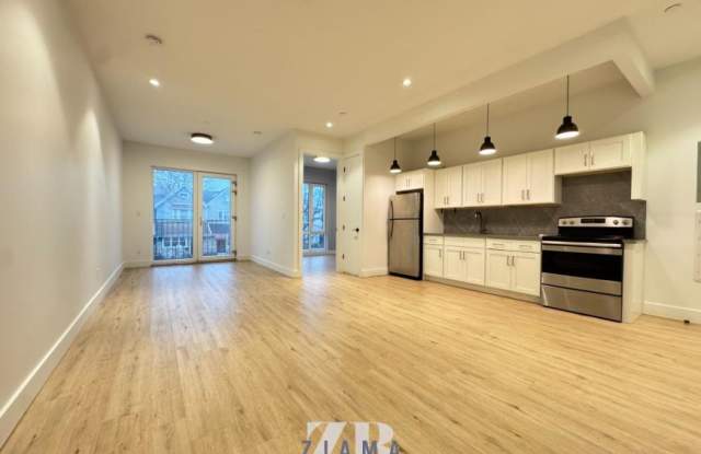 1613 Brooklyn Avenue photos photos