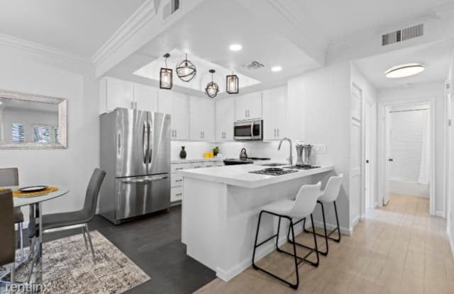 3640 N 38th St 106 - 3640 North 38th Street, Phoenix, AZ 85018