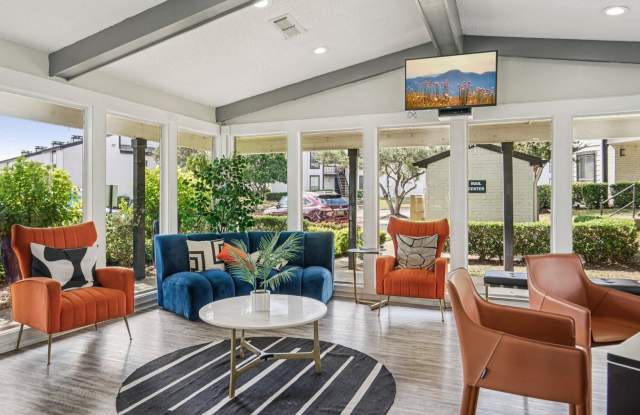 Keller Oaks Apartments Gallery 2