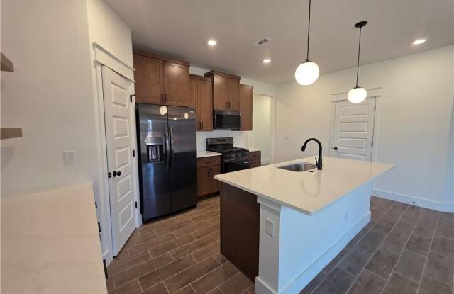 8760 Sunspire Lane Gallery 3
