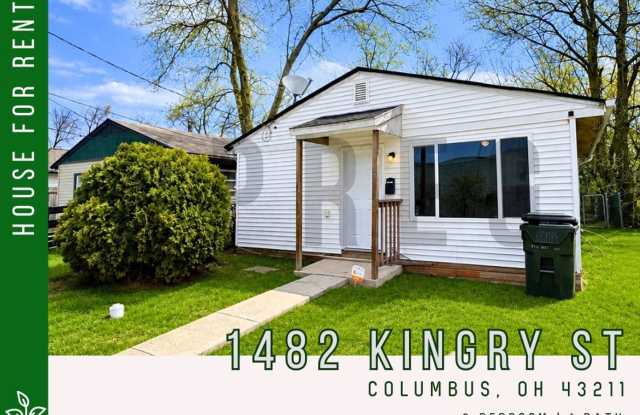 Cozy Columbus Home with Yard and Convenient Location photos photos Cozy Columbus Home with Yard and Convenient Location photos photos