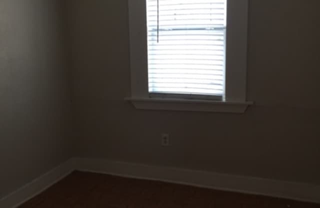 98 Bryan St. Gallery 3