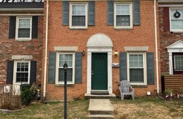 35 MIDLINE Court photos photos