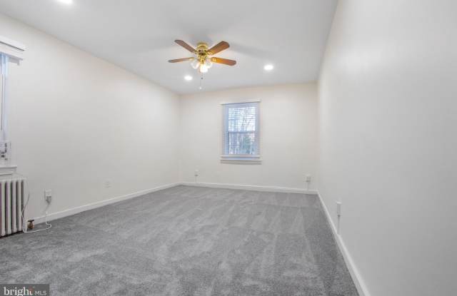 5007 10TH Street S Gallery 3