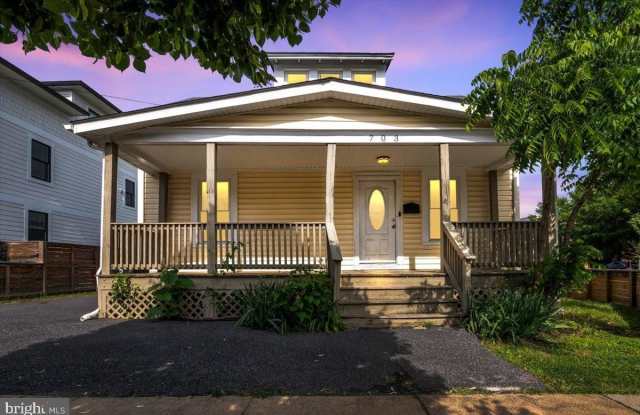 703 N BARTON STREET N photos photos