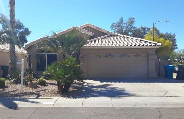 3335 E KELTON Lane - 3335 East Kelton Lane, Phoenix, AZ 85032