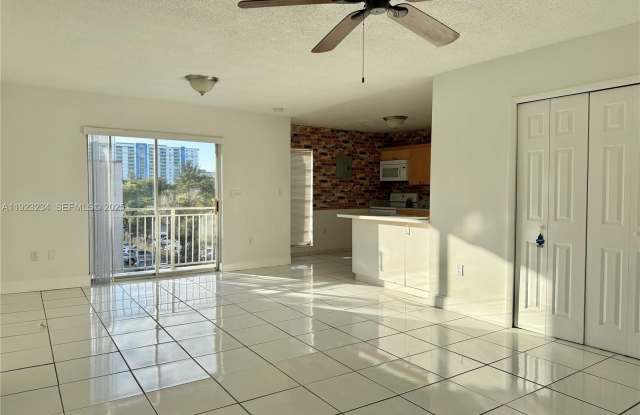 4713 NW 7th St photos photos