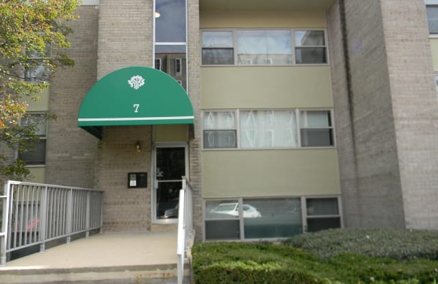 7 CANTERBURY SQUARE - 7 Canterbury Square, Alexandria, VA 22304