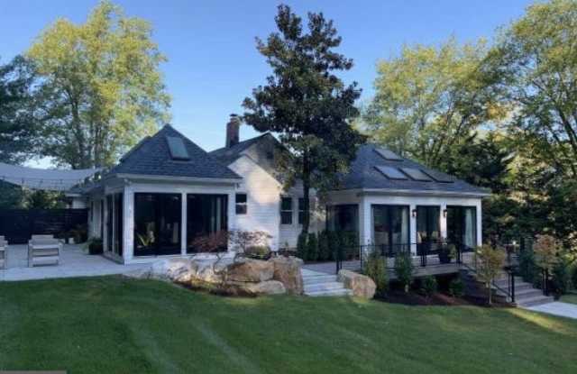 15841 YORK Road photos photos