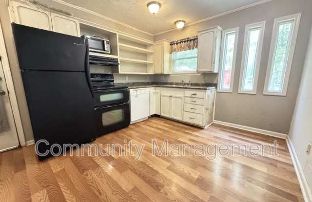 18819 Greenwell Springs Rd photos photos