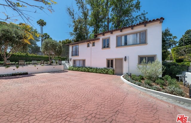 905 Hartford DR - 905 Hartford Way, Beverly Hills, CA 90210