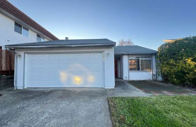 $500 MOVE IN SPECIAL!!!! 3 BEDROOM HOME IN PLEASANTON, CA!!! photos photos