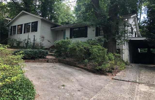 4004 Sheldon Drive NE Gallery 3