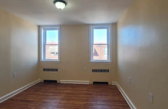 5908 Castor Avenue Gallery 3