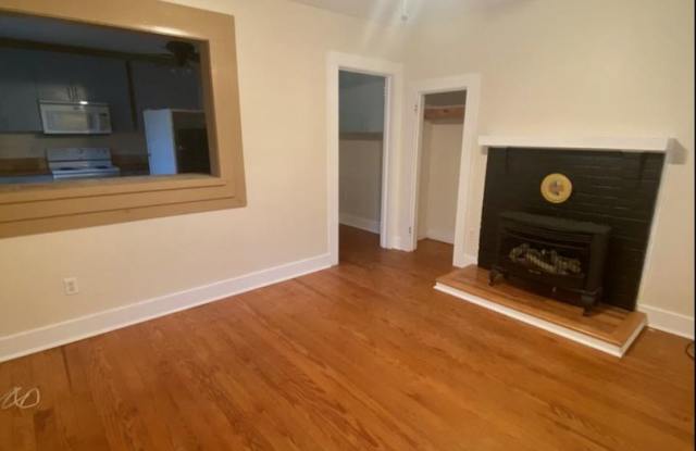 Swannanoa Rental Gallery 3