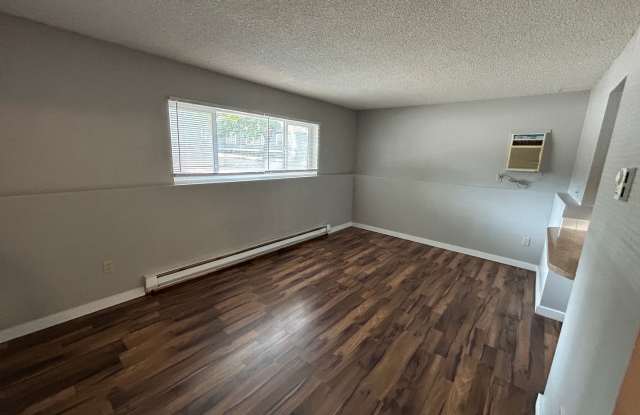 1015 S Walnut Place photos photos