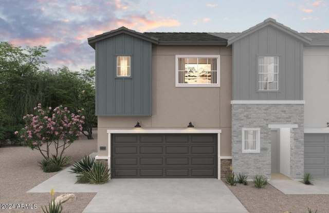 2819 W Red Fox Rd photos photos