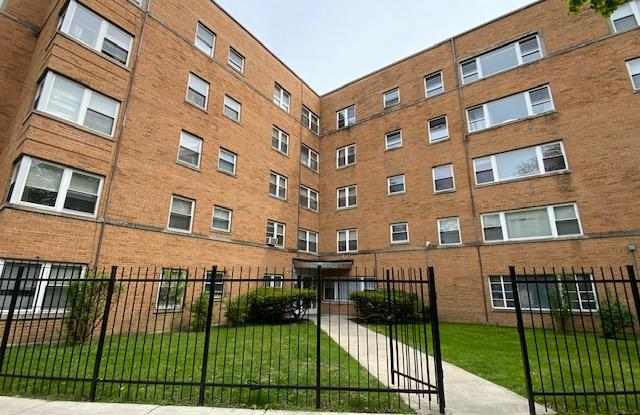 7327 N Rogers Ave photos photos