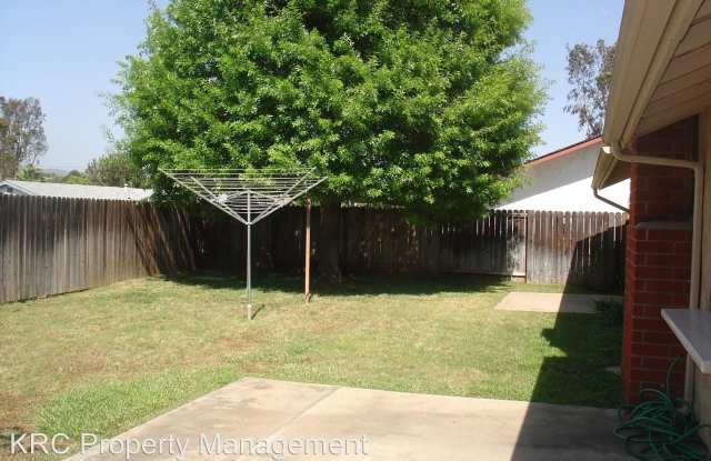 1316 Woodland Court - 1316 Woodland Court, San Marcos, CA 92069
