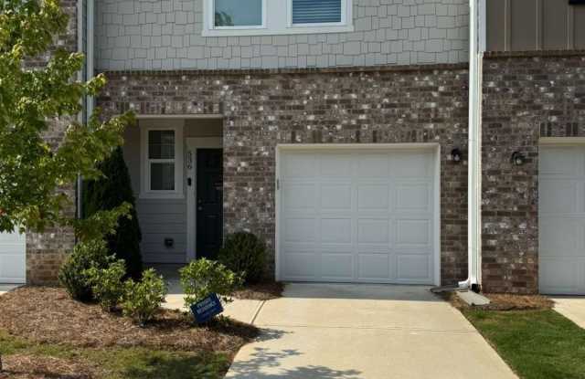 536 Magnolia Circle - 536 Magnolia Circle, Palmetto, GA 30268