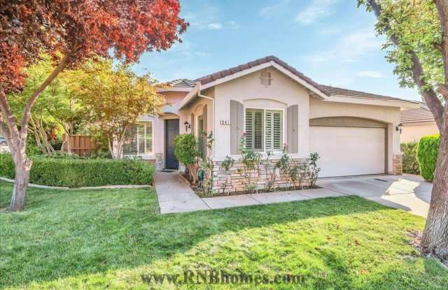 941 Cameron Drive photos photos