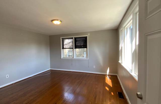 755 BURMONT ROAD Gallery 4