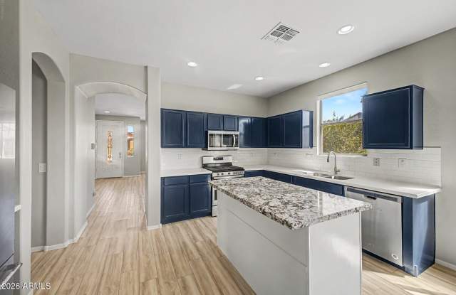 15207 W WINDWARD Avenue Gallery 2