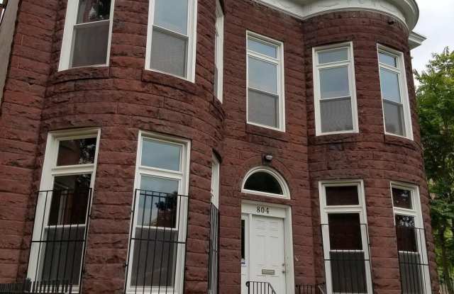 804 HOLLINS Street unit: Main Level - 804 Hollins Street, Baltimore, MD 21201