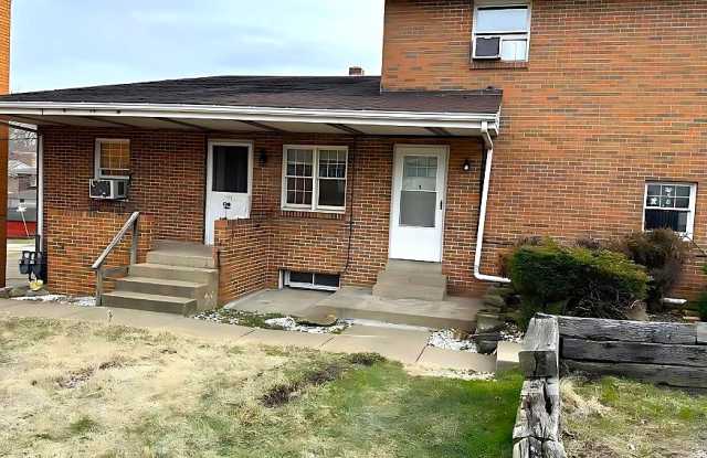106 Columbus Way photos photos