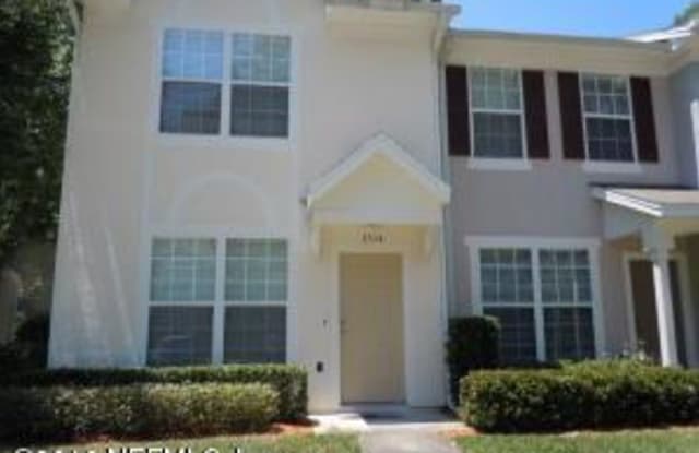 3514 Twisted Tree Ln - 3514 Twisted Vine Court, Jacksonville, FL 32216