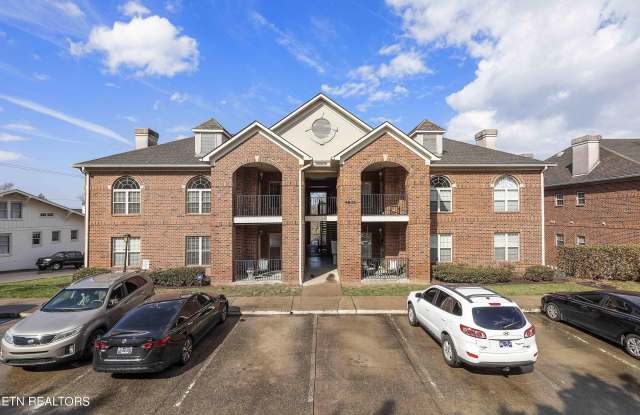 4805 Lyons View Pike - 4805 Lyons View Pike, Knoxville, TN 37919